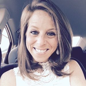 Meet your Posher, Becki
